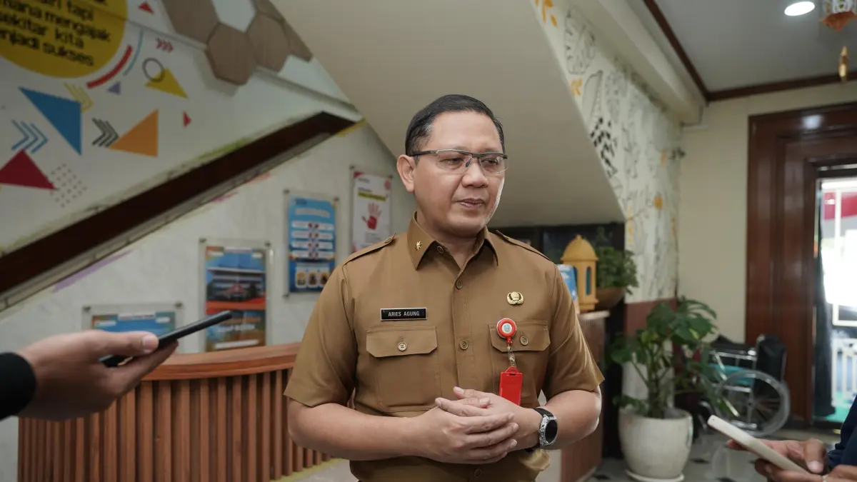 INOVASI: Kepala Dindik Jatim, Aries Agung Paewai, mendorong sekolah ikut ketahanan pangan lewat program SIKAP.(IST/RADAR SURABAYA)