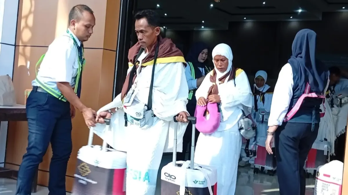 Jemaah Kloter 80 siap diberangkatkan ke Jeddah. (Rahmat Sudrajat) 