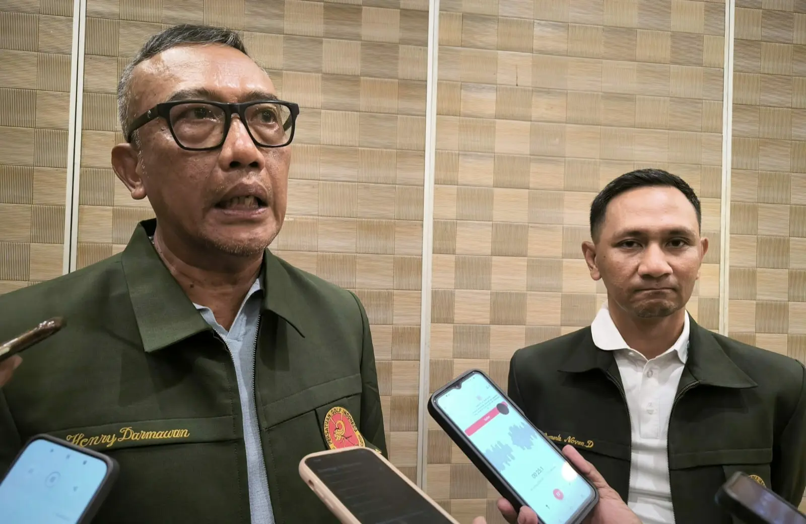 Henri Darmawan (kiri) dan Syamanta Novan. 