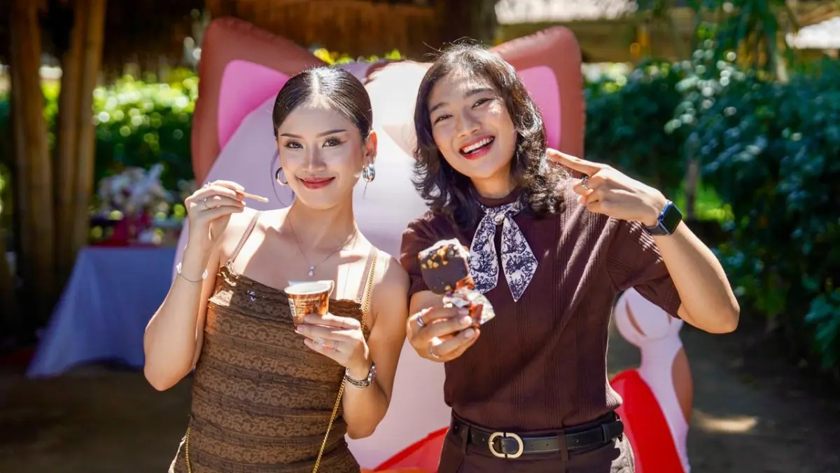 ENAK DAN LEZAT: Sensasi es krim Jepang HAKU Almond Classic Deluxe.