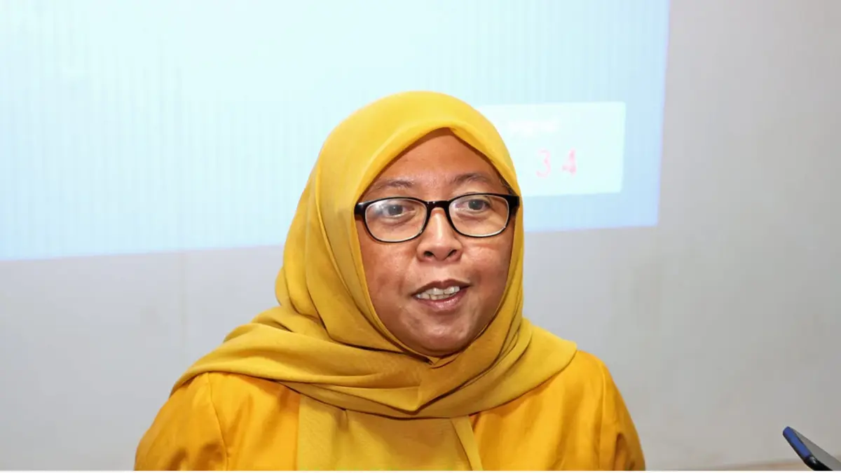 BERTAHAP: Kepala Dispendik Kota Surabaya, Febrina Kusumawati, mengungkapkan jalur prestasi nonakademik dan akademik akan dilaksanakan bertahap.(IST/RADAR SURABAYA)