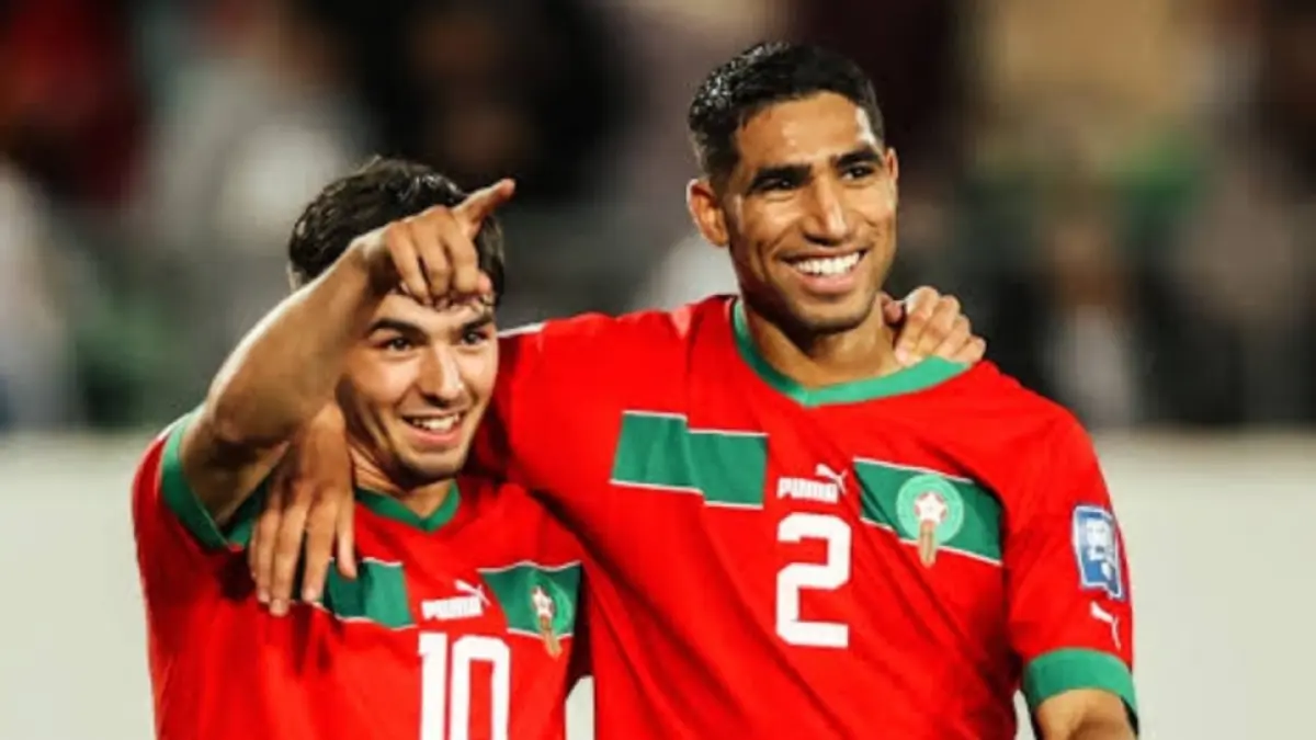 Achraf Hakimi (kanan) dan Brahim Diaz jadi andalan timnas Maroko. (BBC) 