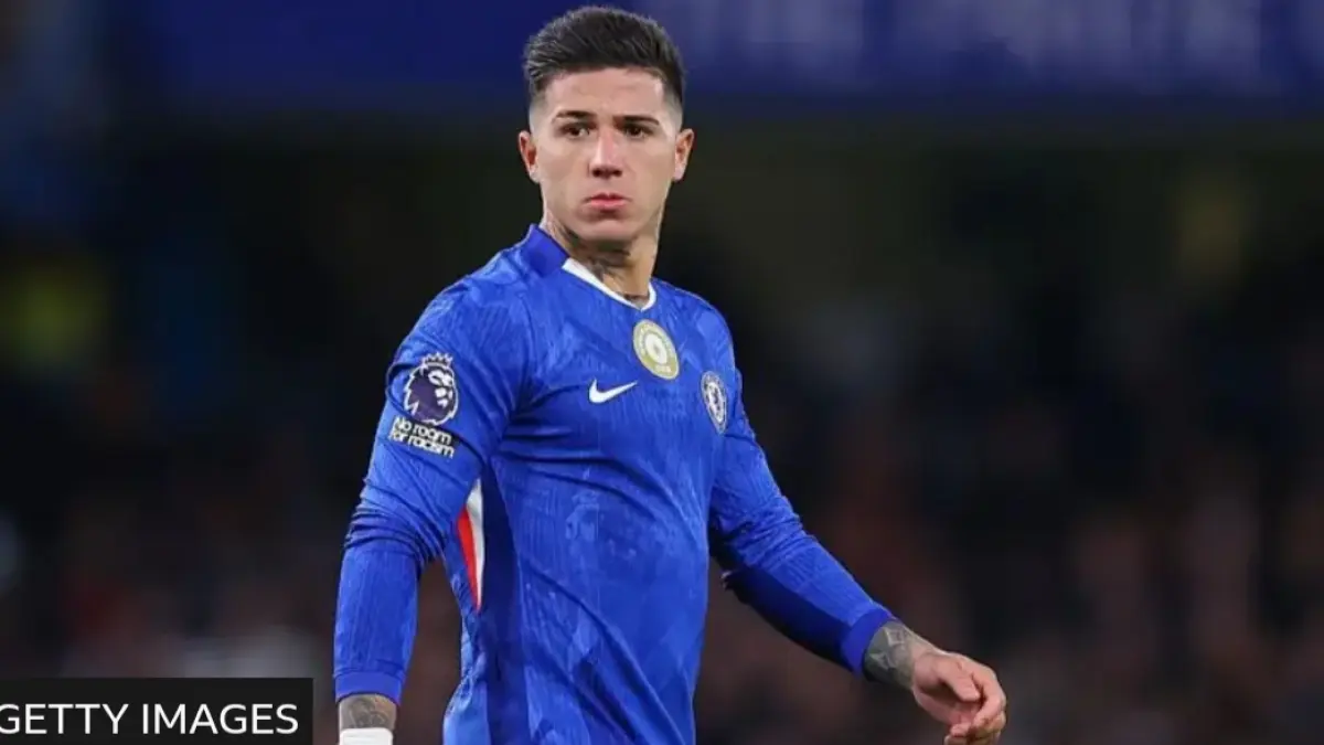 Enzo Fernandez diajak Enzo Maresca gabung Manchester City. (BBC) 