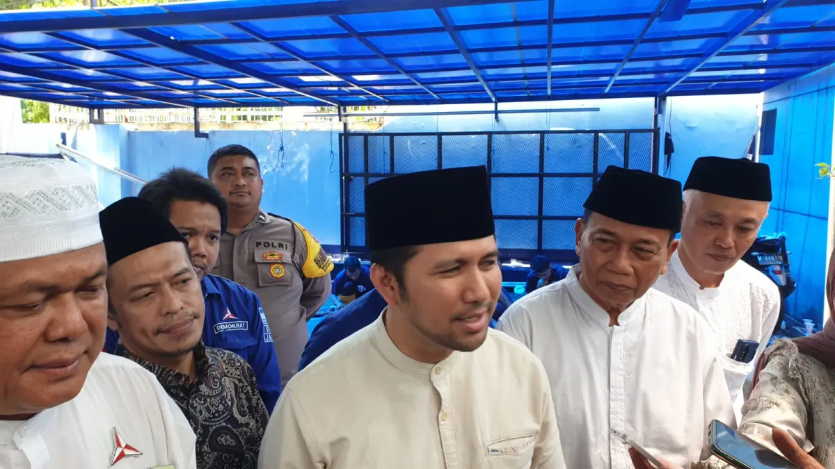 MENUNGGU: Ketua DPD Partai Demokrat Jatim, Emil Elestianto Dardak, memastikan musda masih tunggu dari DPP Partai Demokrat.(IST/RADAR SURABAYA)