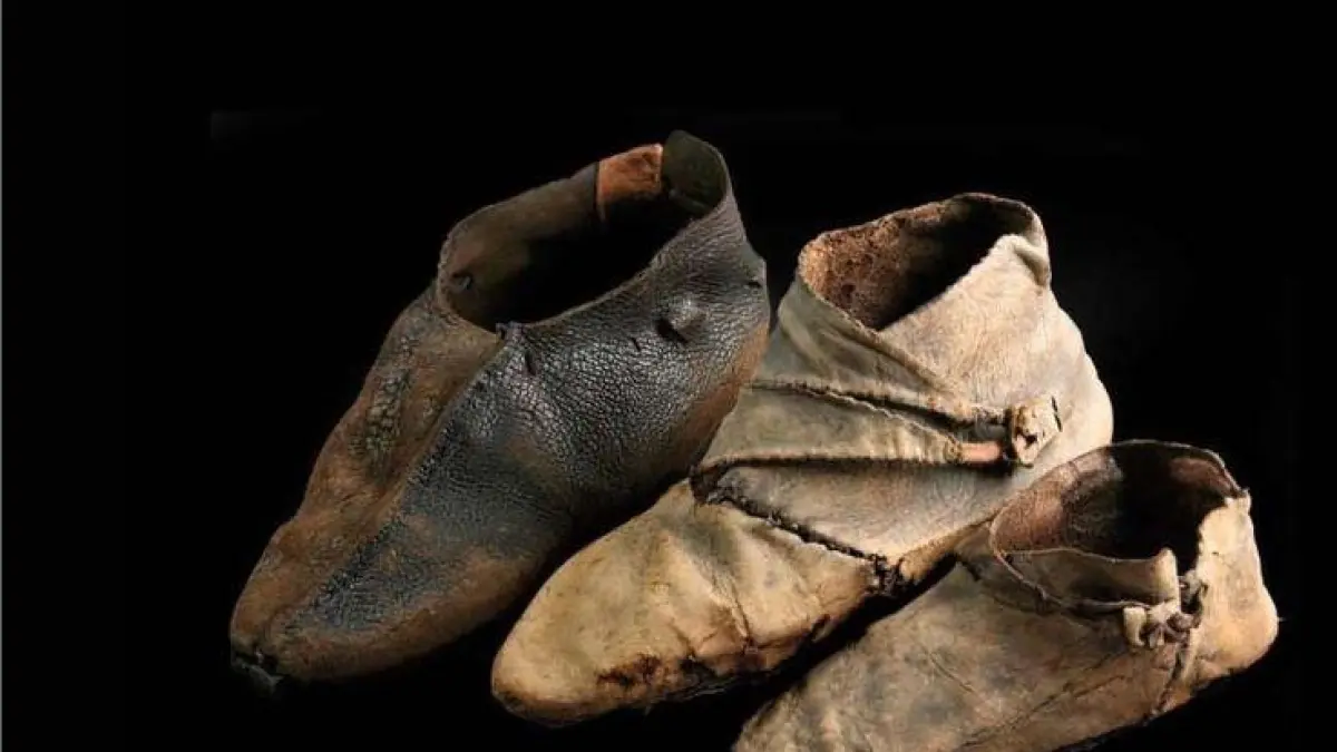  Ilustrasi: Sepatu berkembang dari pelindung kaki menjadi simbol gaya hidup manusia. Foto : ist.
