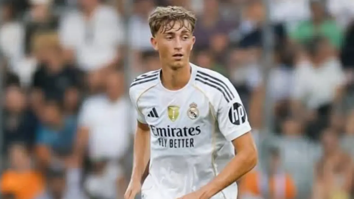 Dean Huijsen jadi incaran Andoni Iraola bila pelatih asal Spanyol itu jadi tangani Liverpool. (Football Espana) 