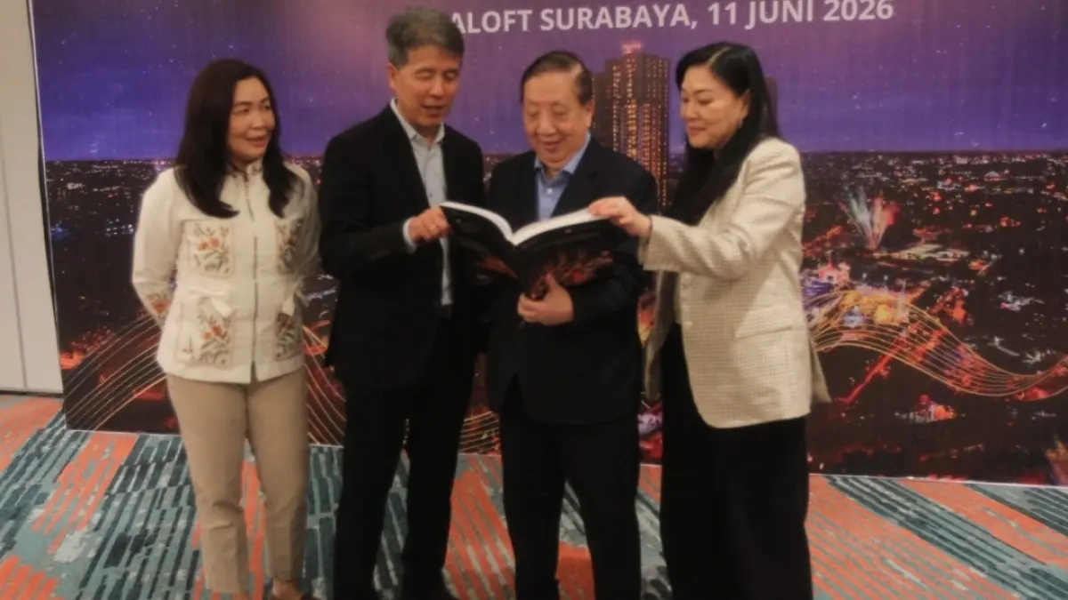 Terus Ekspansi: Dari Fenny, Minarto Basuki, A. Stefanus Ridwan dan Ivy Wong menjelaskan, tahun 2026 PWON terus melakukan ekspansi bisnis untuk mengejar pertumbuhan kinerja ditengah kondisi ekonomi yang semakin menantang akibat kenaikan kurs dolar dan BBM. (Abdullah Munir/Radar Surabaya) 