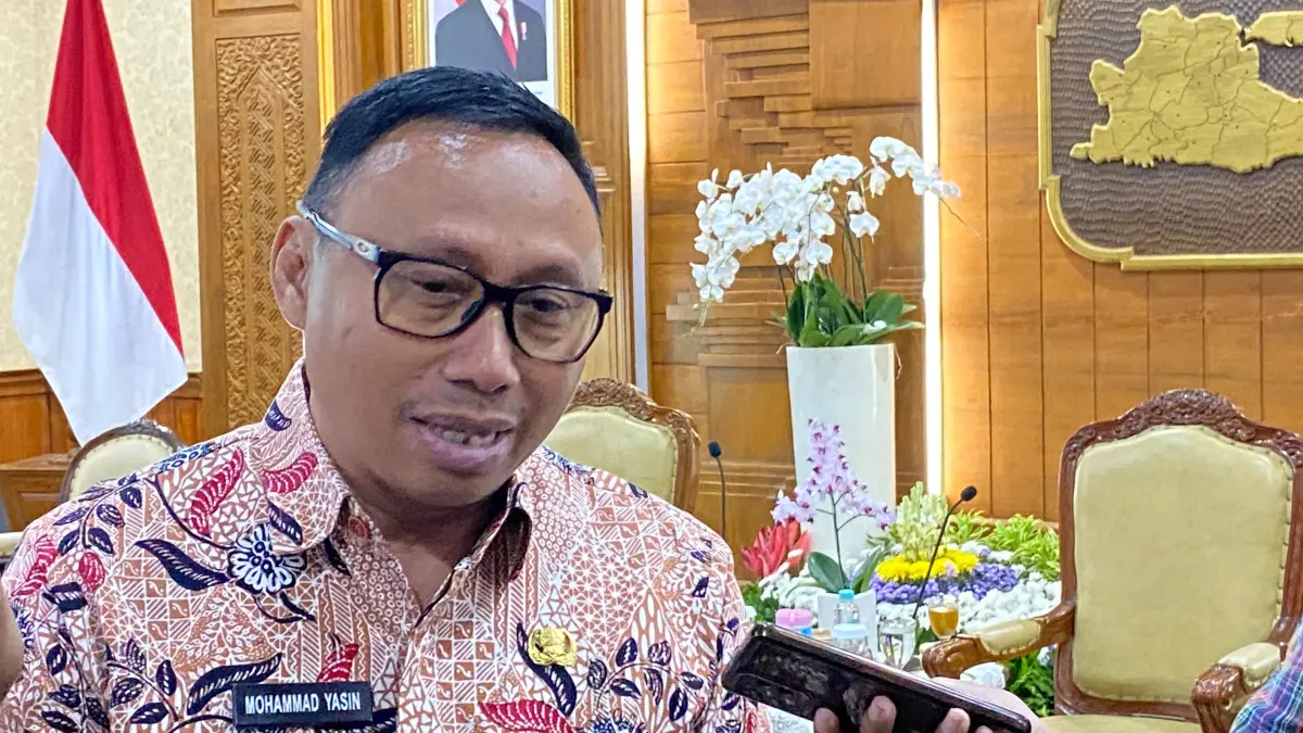 TEPATI JANJI: Kepala Bappeda Jatim, Mohammad Yasin, memastikan Pemprov Jatim membayar gaji ke-13 dan TPP ke-13 ASN secara bertahap mulai awal Juni. (IST/RADAR SURABAYA)