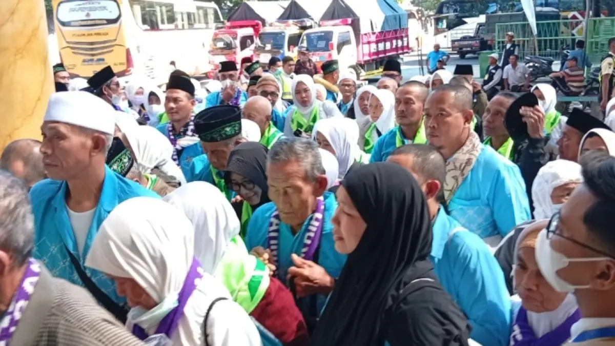 Sebanyak 21.224 jemaah atau 48 persen dari total kloter telah tiba di Indonesia hingga 16 Juni 2026. (Rahmat Sudrajat) 
