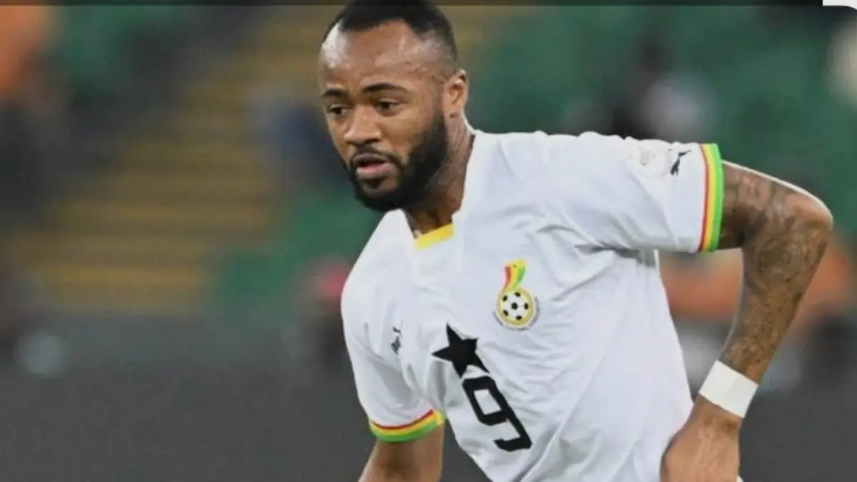 Jordan Ayew jadi andalan Ghana menggempur barisan belakang Panama. (BBC) 