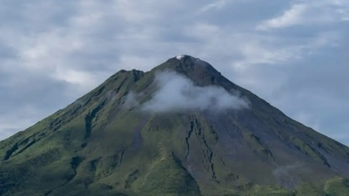 Gunung Semeru. 