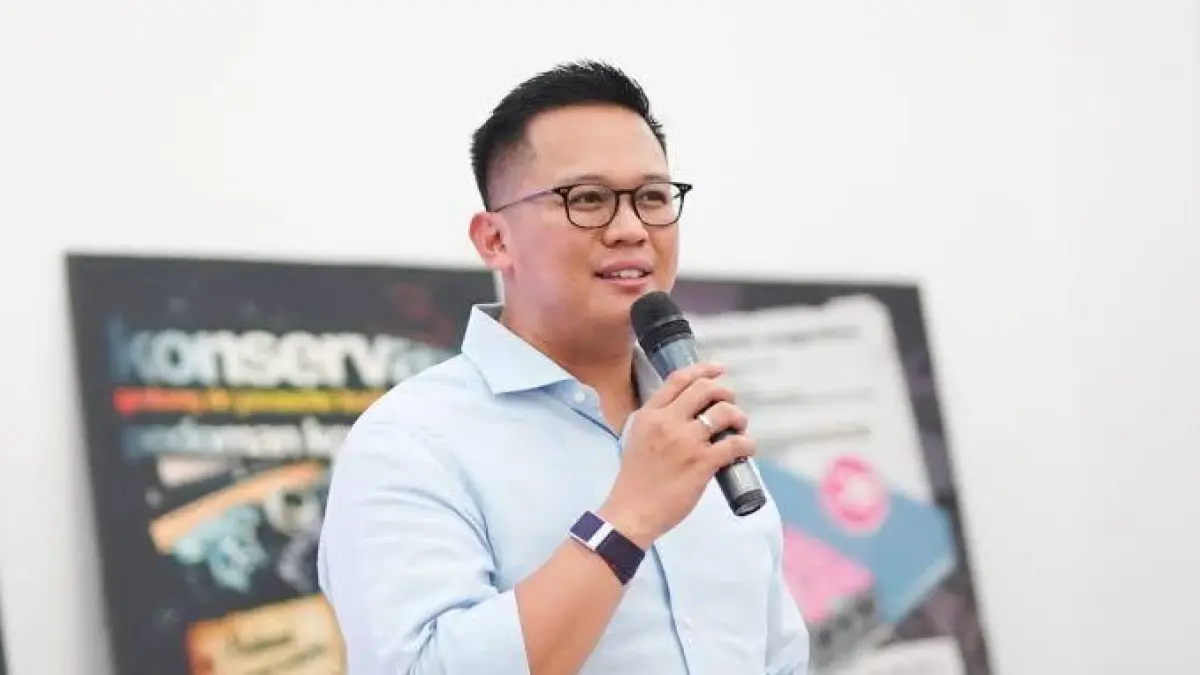 Ketua Kadin Surabaya HM Ali Affandi LNM memberikan keterangan kepada wartawan. (IST) 