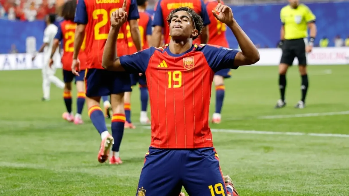 Selebrasi Lamine Yamal usai cetak gol ke gawang Arab Saudi. (AP Photo). 