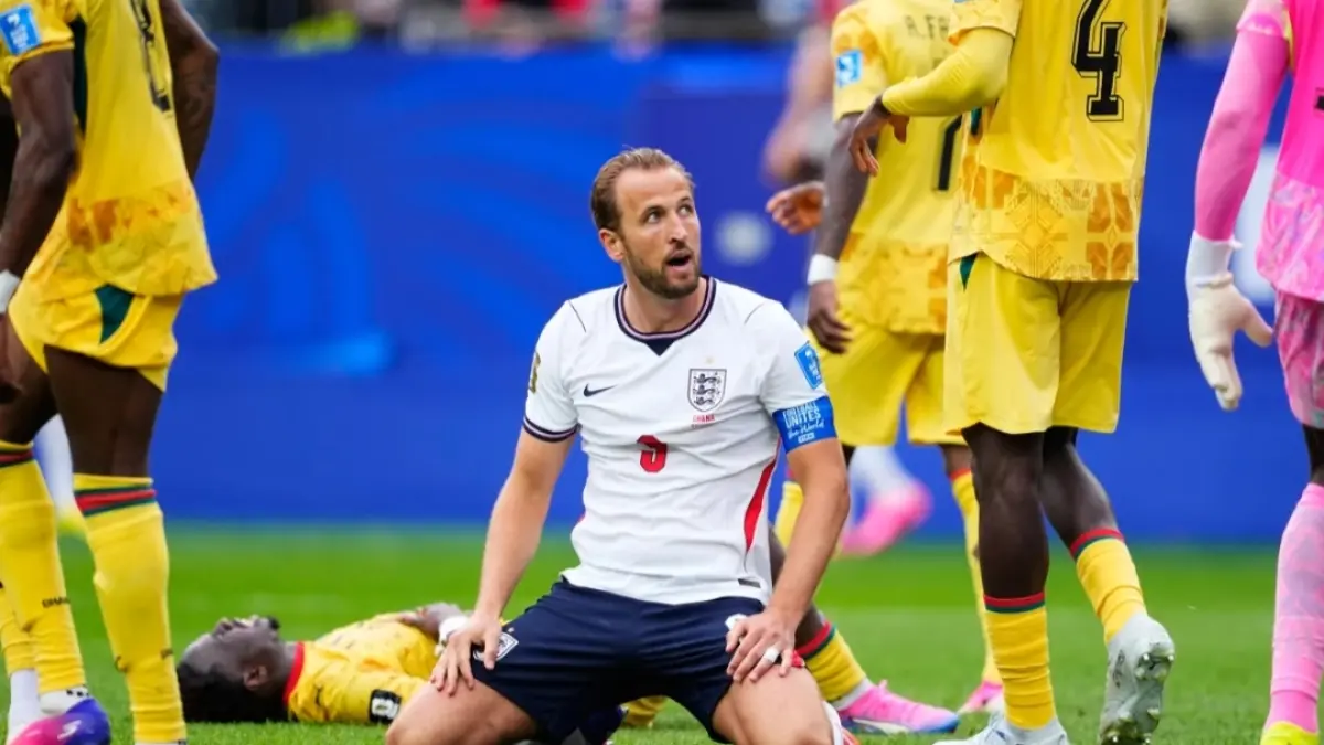Harry Kane gagal manfaatkan peluang untuk mencetak gol. (AP Photo/Petr David Josek) 
