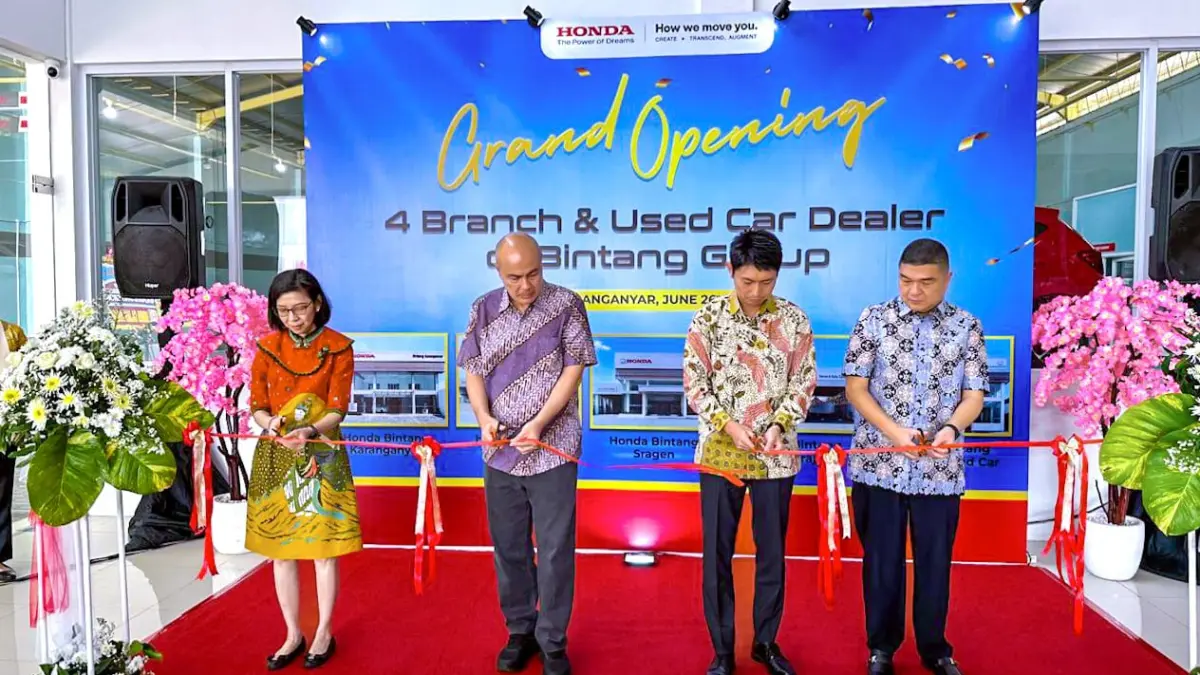 INOVASI: PT Honda Prospect Motor (HPM) terus memperkuat jaringan layanan penjualan dan purnajual di Indonesia dengan meresmikan empat dealer baru secara serentak pada Jumat (26/6).