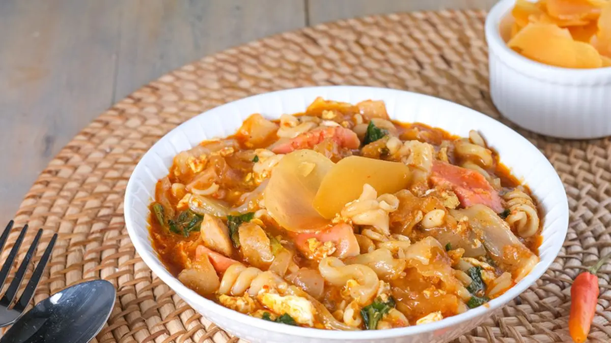 Sering kali memakan makanan pedas saat suntuk? Kenali faktanya! Foto: Ist.