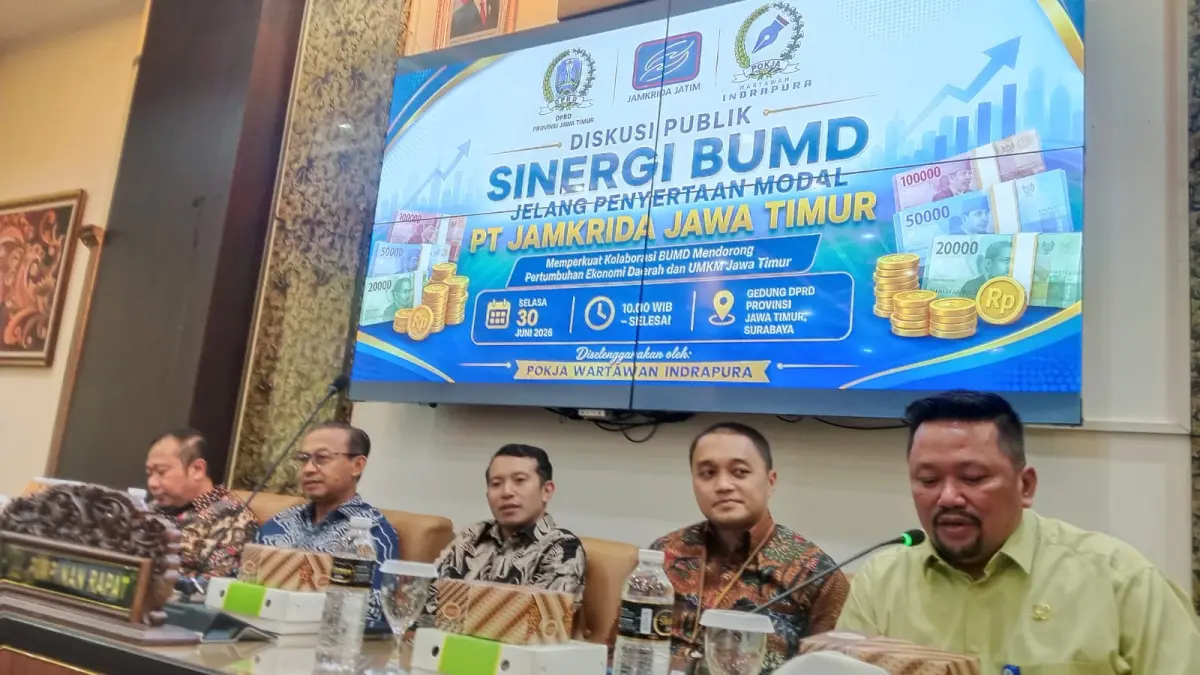 KOMPAK: Diskusi Publik Pokja Wartawan Indrapura bertema Sinergi BUMD Menjelang Penetapan Tambahan Modal Jamkrida di Ruang Badan Musyawarah (Bamus) DPRD Jawa Timur, Selasa (30/6).