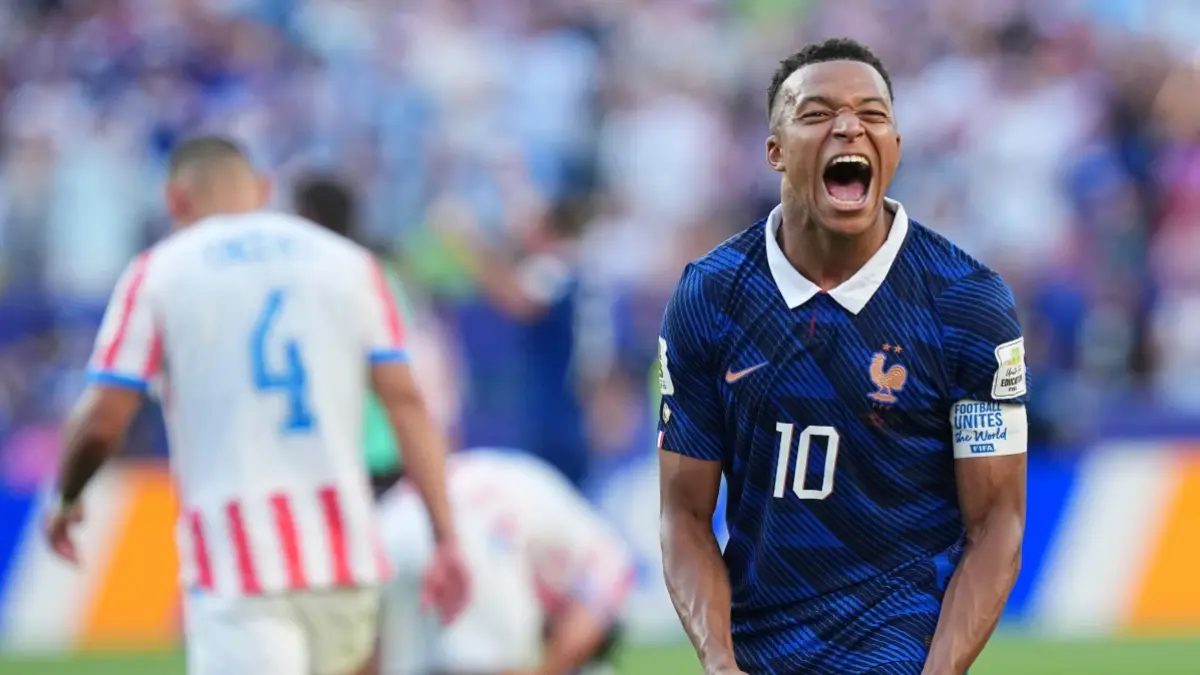 Kylian Mbappe cetak gol ke-19 di Piala Dunia. (AP Photo/Martin Meissner) 