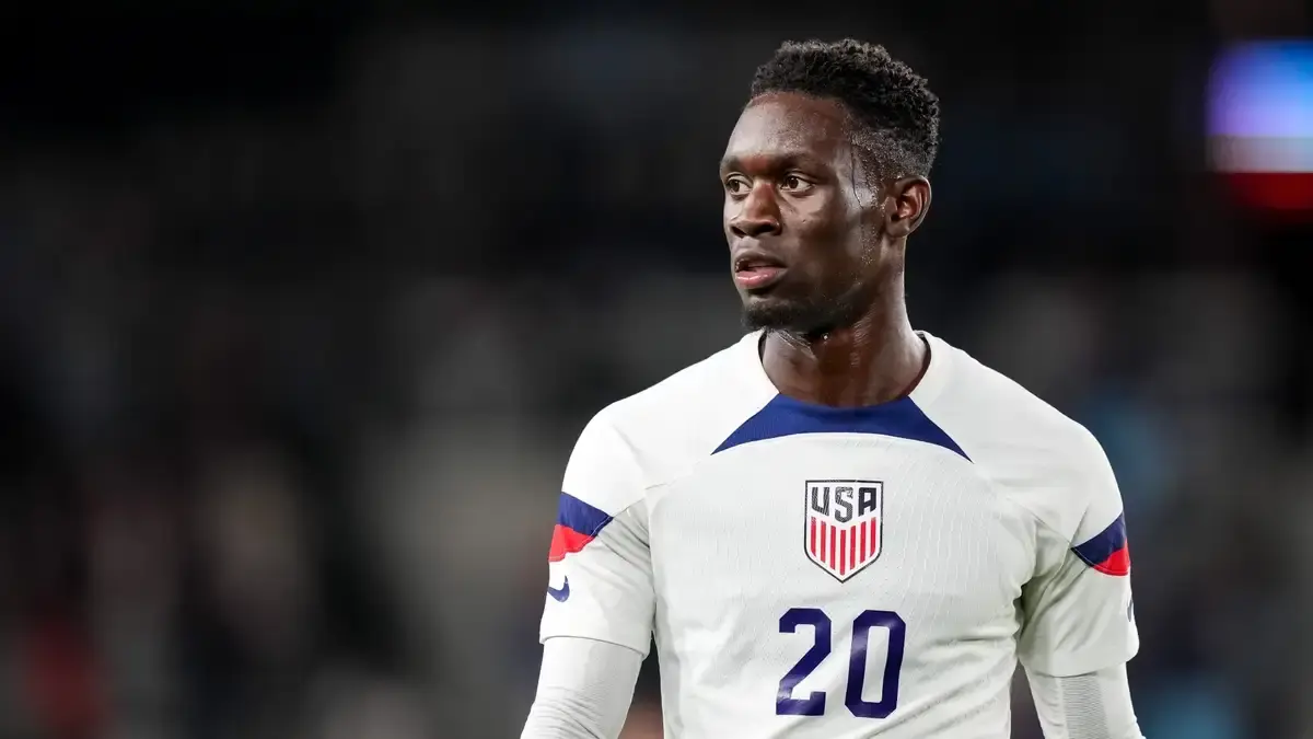 Folarin Balogun bisa tampil lawan Belgia karena intervensi Donald Trump yang menelepon  Presiden FIFA Gianni Infantino