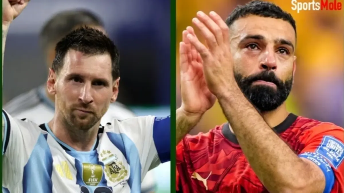 Duel Lionel Messi dan Mohamed Salah. (Sportmole) 