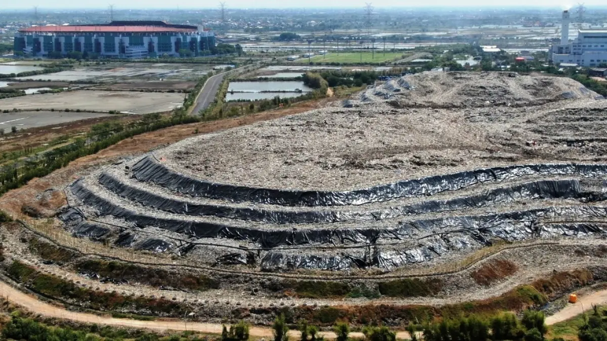PENUH: Pemkot Surabaya memperketat pengawasan di Tempat Pemrosesan Akhir (TPA) Benowo. (Foto istimewa)