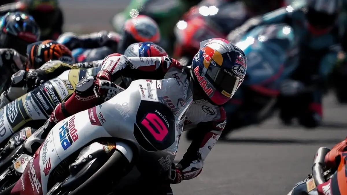 Veda Ega Pratama (9) naik ke posisi ke-6 klasemen sementara Moto3. (Instagram) 
