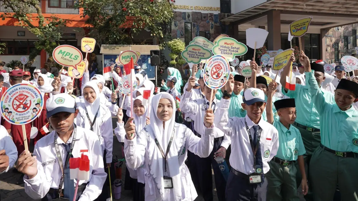 KOMPAK: Deklarasi Anti Rokok Konvensional dan Rokok Elektrik pada pembukaan Masa Pengenalan Lingkungan Sekolah (MPLS) Ramah Nasional 2026.

&nbsp;