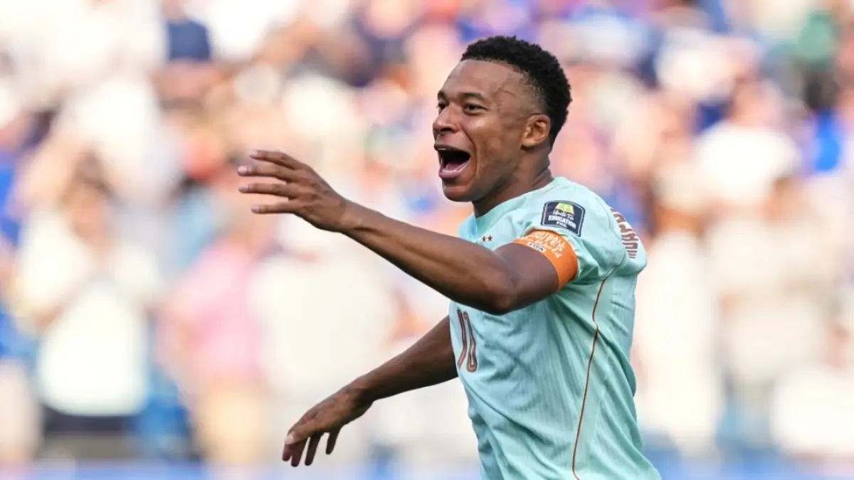 Kylian Mbappe incar rekor gol dan tiket babak final. (AP Photo/Martin Meissner) 