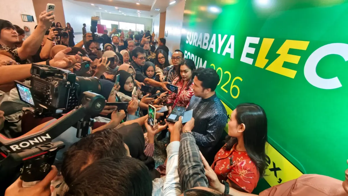 Emil Dardak Ajak Industri Jatim Adaptif Teknologi, Transformasi Digital Tak Bisa Ditunda. 