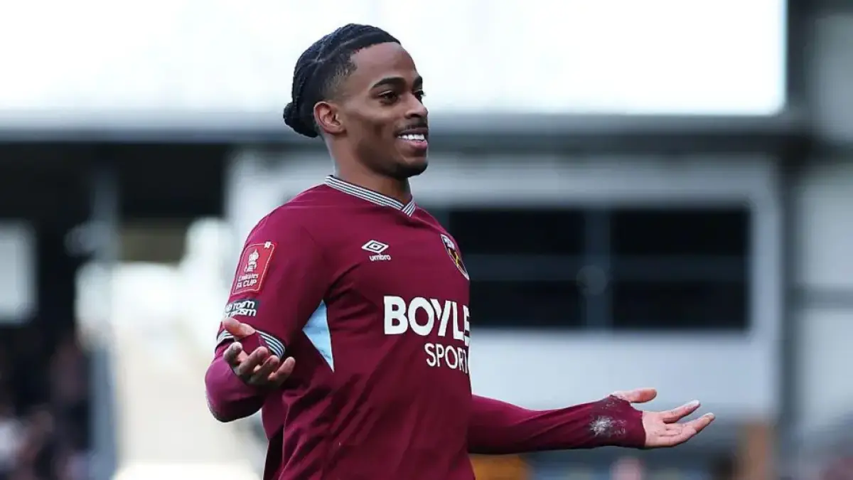 Crysencio Summerville jadi incaran Manchester United. (BBC) 