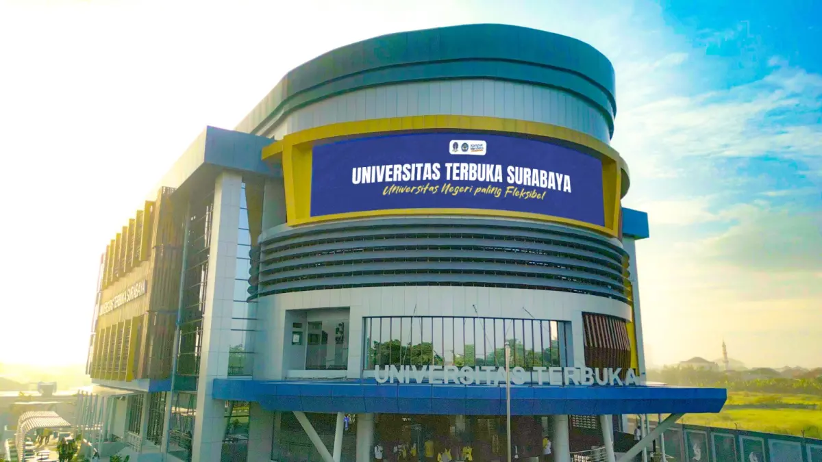 MEGAH: Kampus UT Surabaya di Jalan Dr. Ir. H. Soekarno No. 567 (MERR), Rungkut, Surabaya.(IST/RADAR SURABAYA)