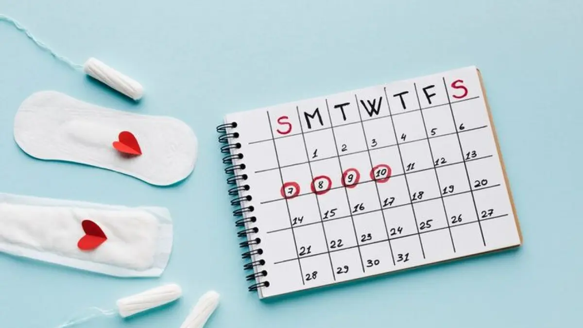 Nyeri haid berlebihan? Yuk, kenali batas antara nyeri haid yang wajar hingga yang butuh penanganan dokter! Foto: Pinterest.