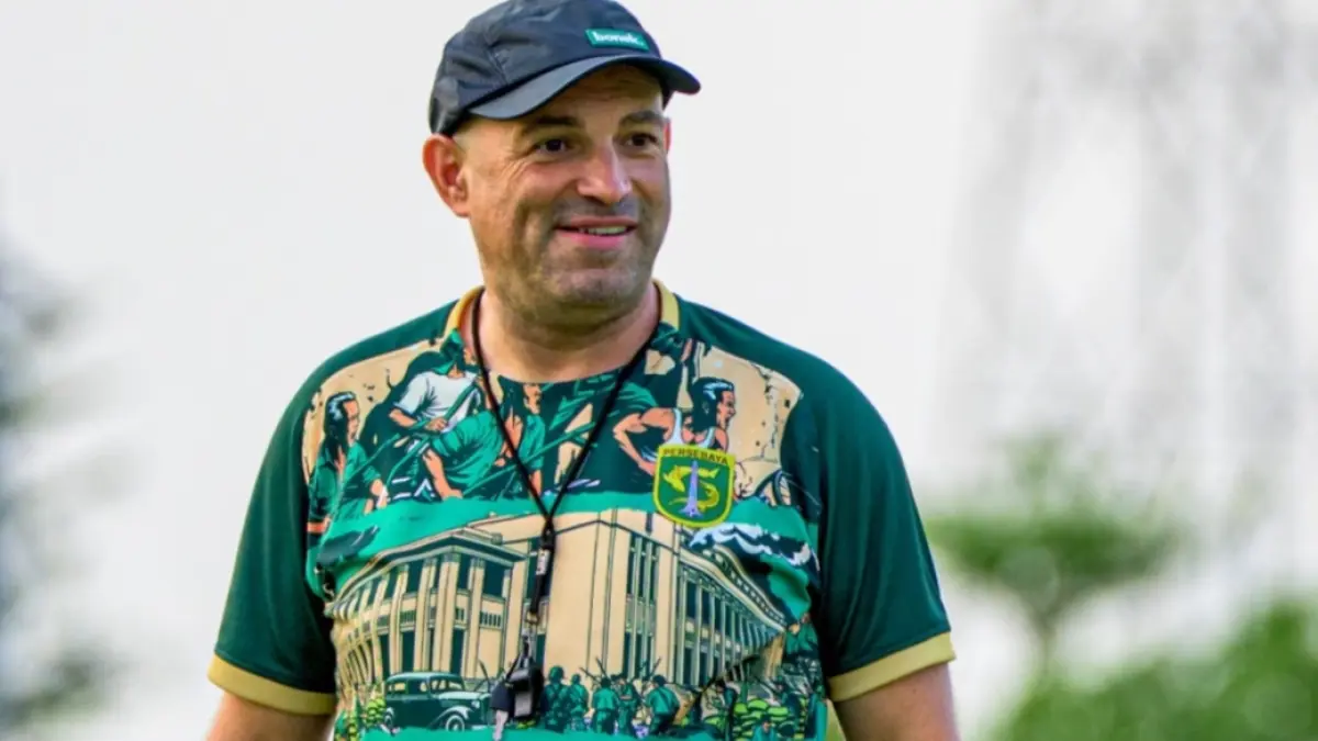 Pelatih Persebaya Bernardo Tavares. (Persebaya) 