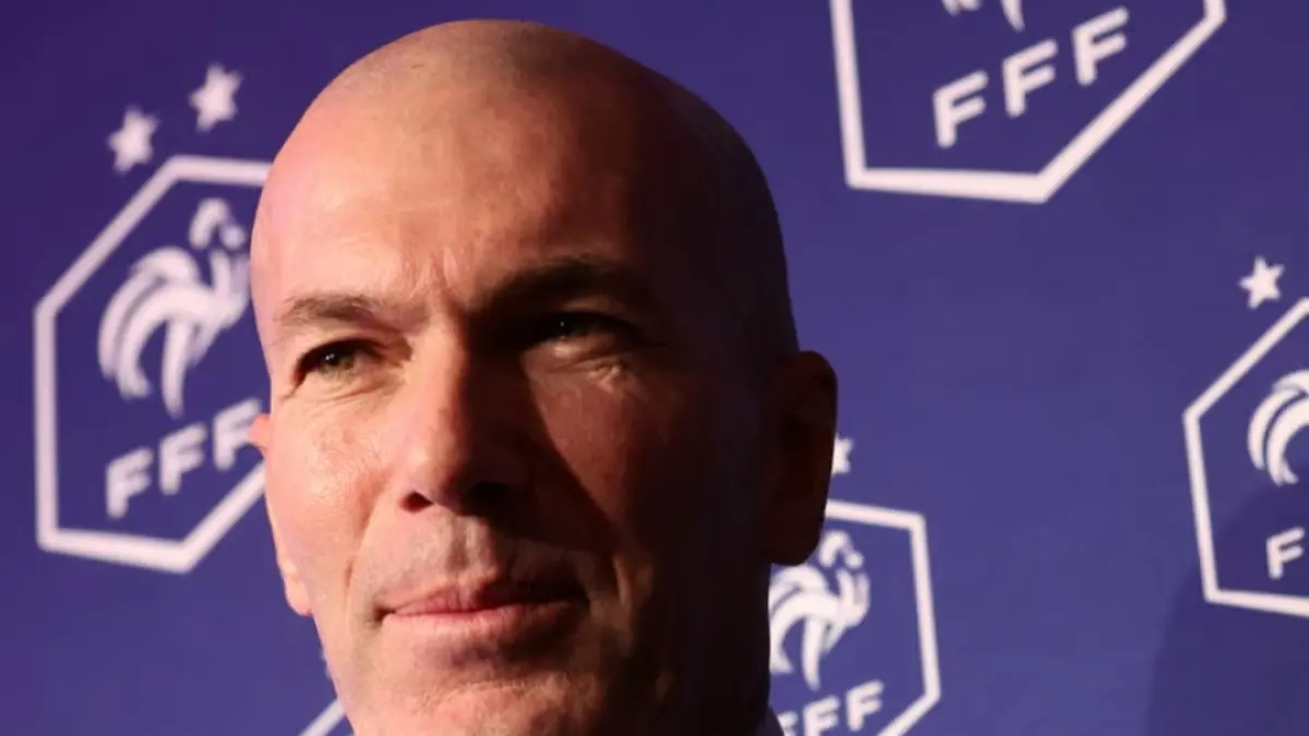 Zinedine Zidane tangani Les Bleus Prancis hingga 2030.(The Guardian/Teresa Suárez/EPA) 