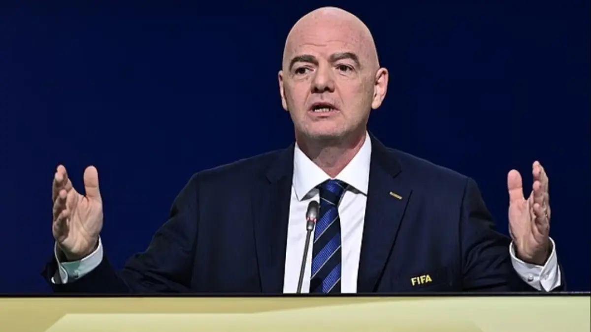 Gianni Infantino diprediksi masih sulit dikalahkan untuk pemilihan Presiden FIFA pada 2027 nanti. (Dailymail) 