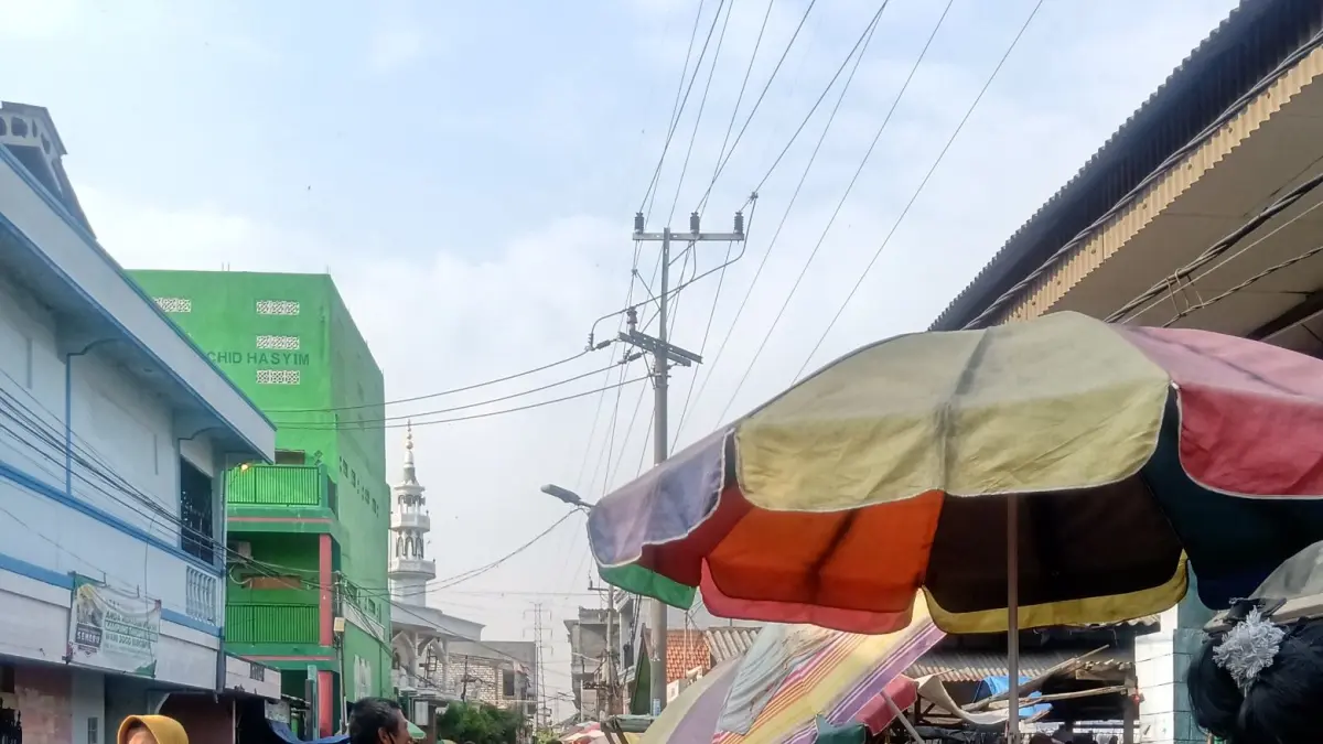 Kawasan pasar tradisional di Kalianak Surabaya. Dulu ada bioskop cukup terkenal. (IST)