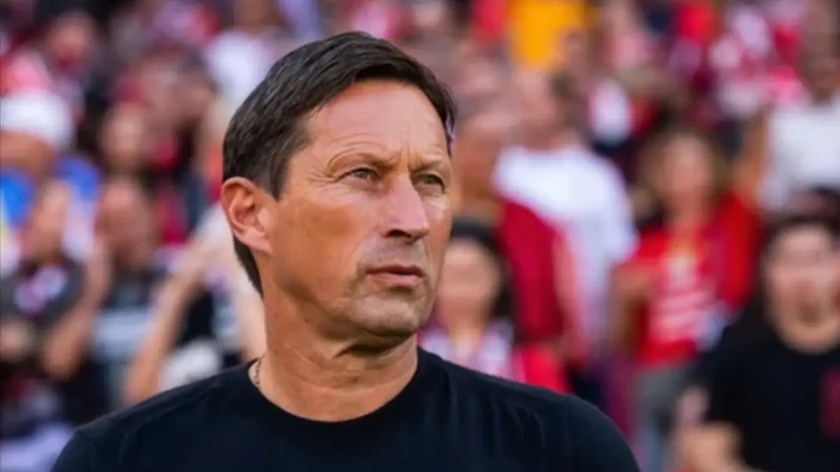 Roger Schmidt gantikan Jurgen Klopp sebagai Head of Global Soccer Red Bull GmbH. (Bundesliga) 