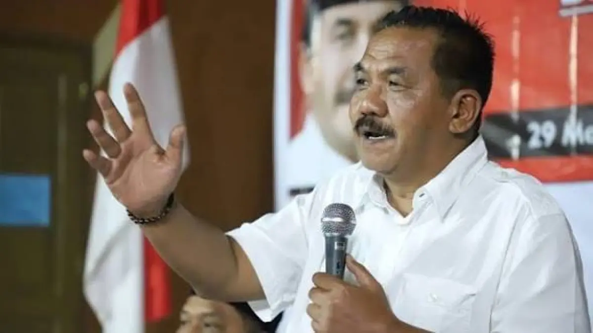 Anggota Fraksi PDIP DPRD Jatim Eddy Paripurna