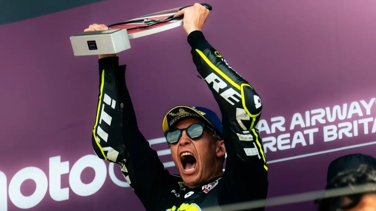 Raul Fernandez jadi jawara di Silverstone. (Instagram) 