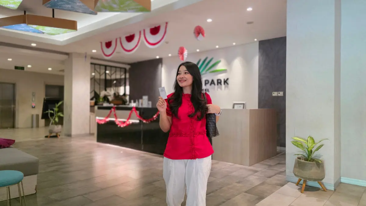 SEMARAK AGUSTUS: Semangat kemerdekaan berpadu dengan pengalaman staycation keluarga yang nyaman dan berkesan di PALM PARK Hotel & Convention, Surabaya. (IST/RADAR SURABAYA)