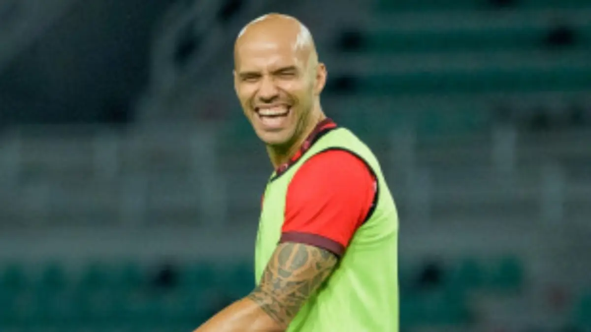 Risto Mitrevski ingin pemain Persebaya tampil maksimal saat lawan Penang FC. (Persebaya) 