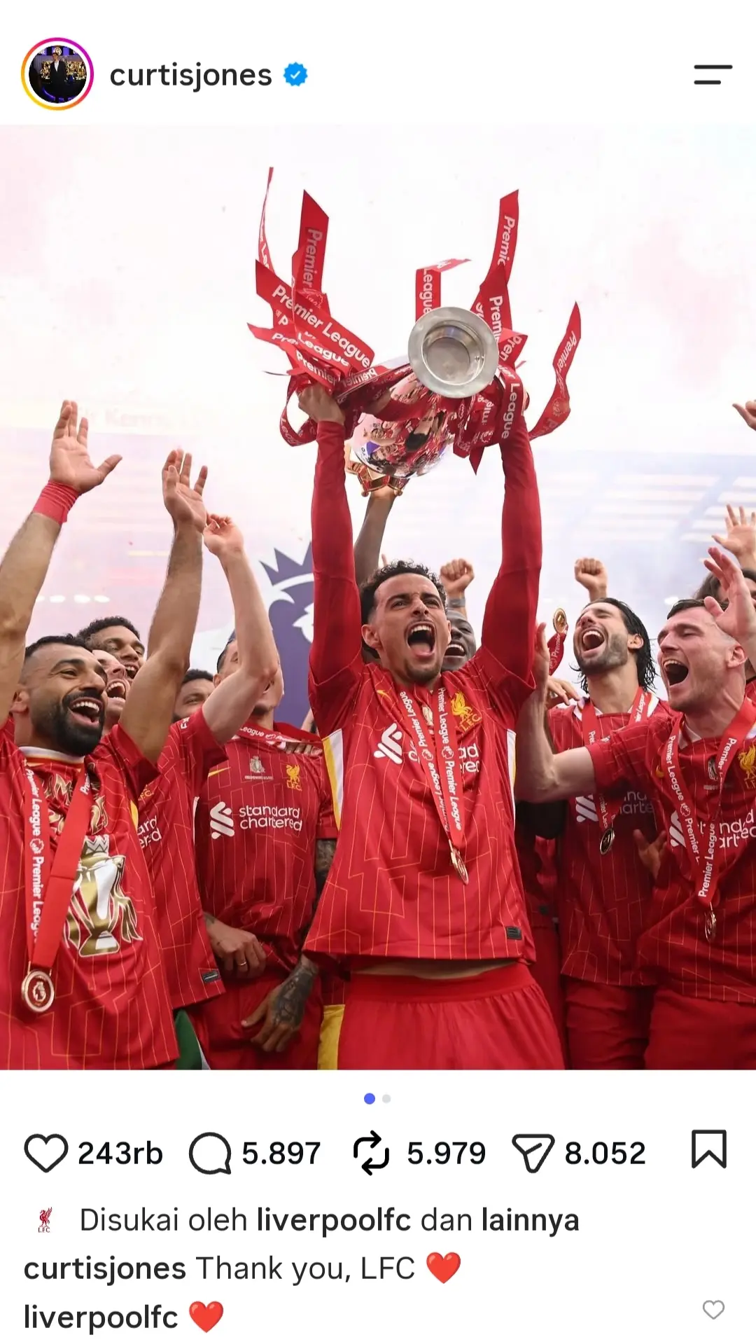 Curtis Jones menulis pesan mengharukan di instagram. (IG) 