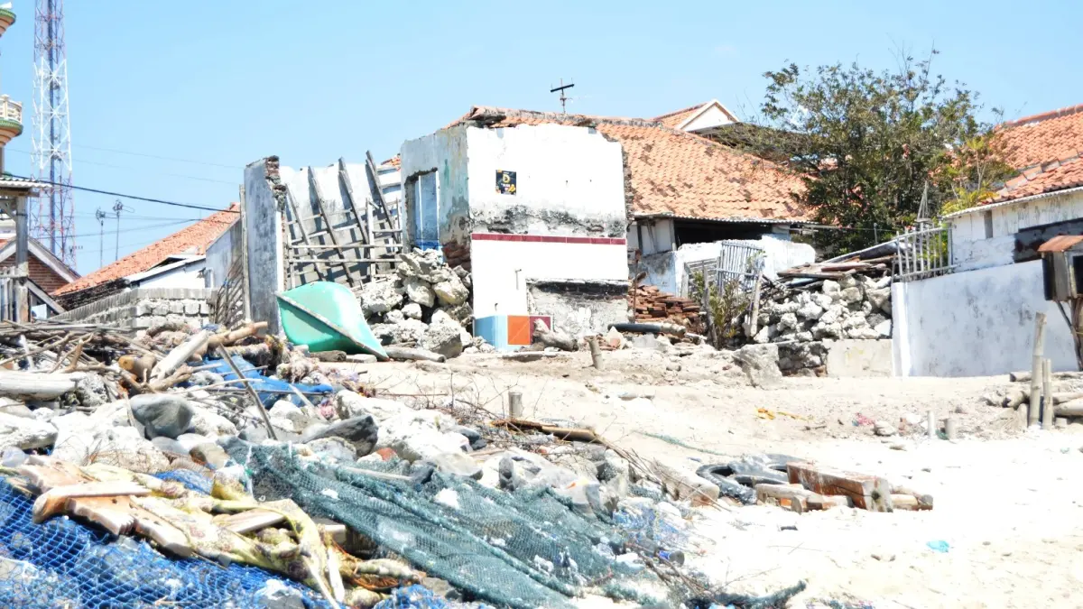 DIKAJI: Lokasi dengan tingkat dampak gelombang laut tertinggi di Gili Ketapang. 