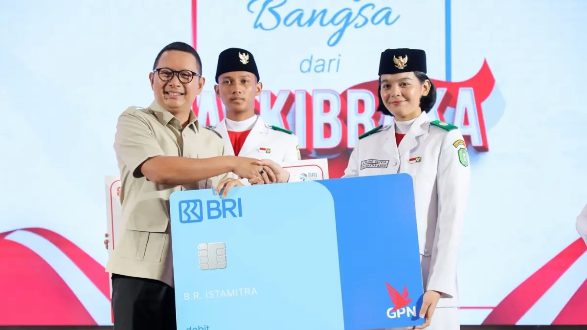 Salah satu Paskibraka Tingkat Pusat 2026 yang menerima dana pendidikan dari BRI, yaitu Celine Olivia Apriani Theo. Paskibraka asal Pontianak, Kalimantan Barat tersebut dipercaya menjadi pembawa baki Bendera Pusaka Merah Putih dalam Upacara Detik-Detik Proklamasi dalam rangka HUT ke-81 Kemerdekaan RI di Halaman Istana Merdeka. 