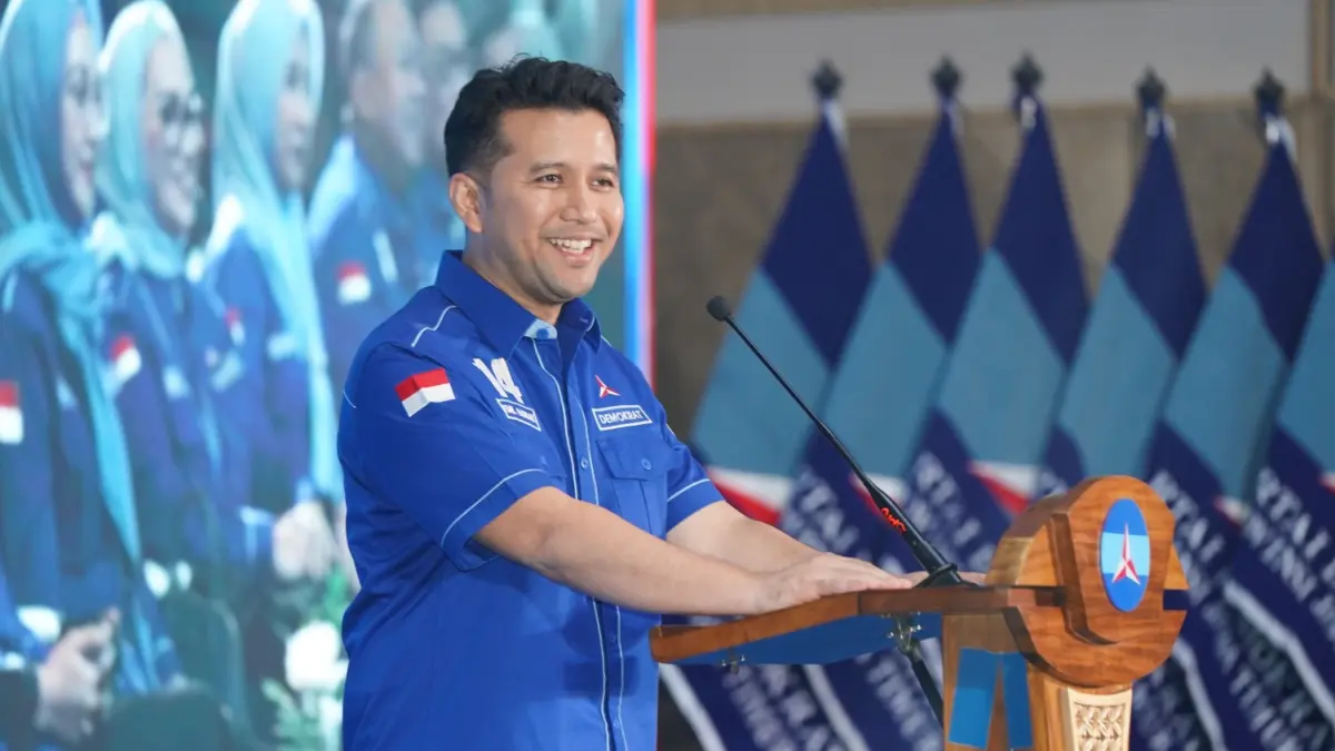 AKLAMASI: Emil Dardak kembali terpilih memimpin Partai Demokrat Jatim usai Musda VII DPD Partai Demokrat Jatim. (IST/RADAR SURABAYA)