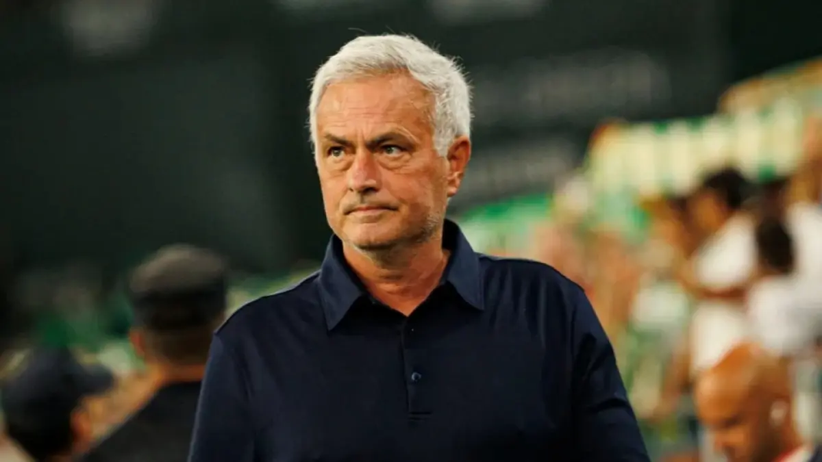 Jose Mourinho diuji klub yang dibawanya juara Liga Champions pada 2010 lalu. (Sport mole) 