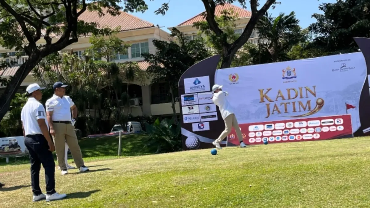 Kamar Dagang dan Industri (Kadin) Jawa Timur kembali menggelar Kadin Jatim Golf Tournament 2026 di Bukit Darmo Golf Surabaya, Sabtu (12/9).