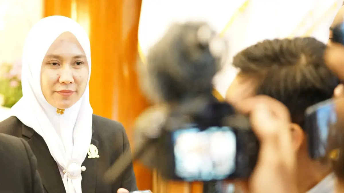 BERJUANG: Wakil Ketua DPRD Jatim Sri Wahyuni mendukung pesan AHY agar Partai Demokrat bekerja untuk rakyat.(IST/RADAR SURABAYA)