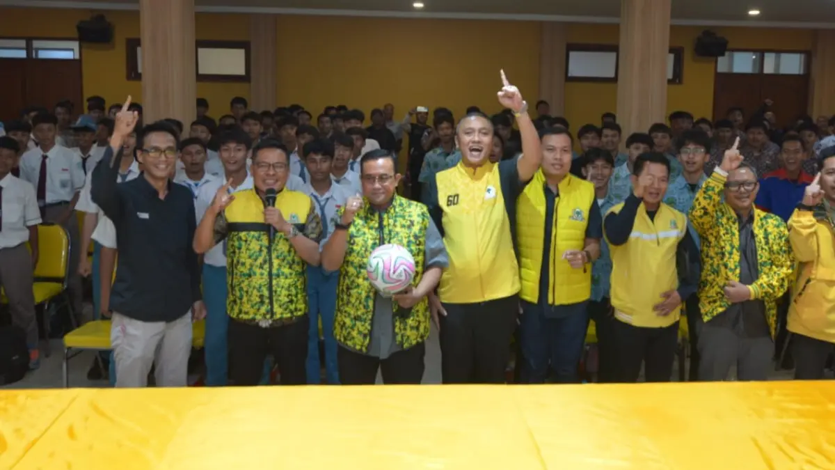 SEMANGAT: Technical Meeting Bahlil Mini Soccer Asyik Menuju Puncak bersama  ratusan pelajar dari Surabaya, Sidoarjo dan Gresik siap berlaga pada 21-22 September 2026.