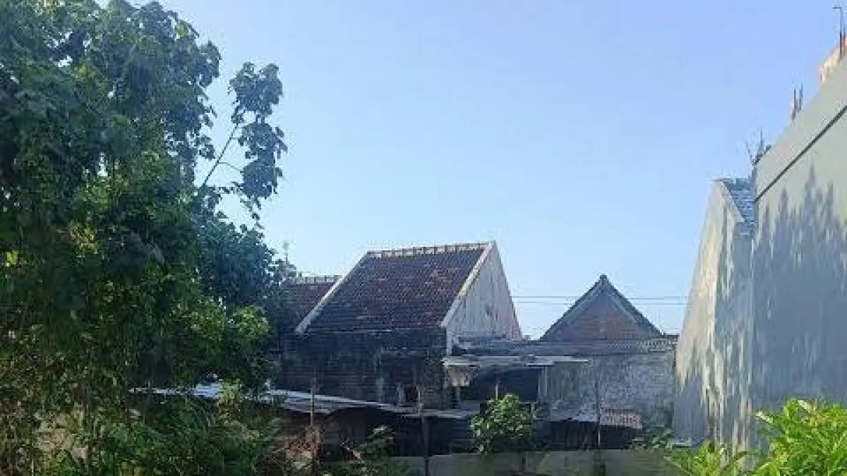 Tambak di kawasan Osowilangun Surabaya yang berubah jadi permukiman. (IST)